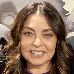 Headshot of Neda Nobari